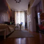Movie Guesthouse